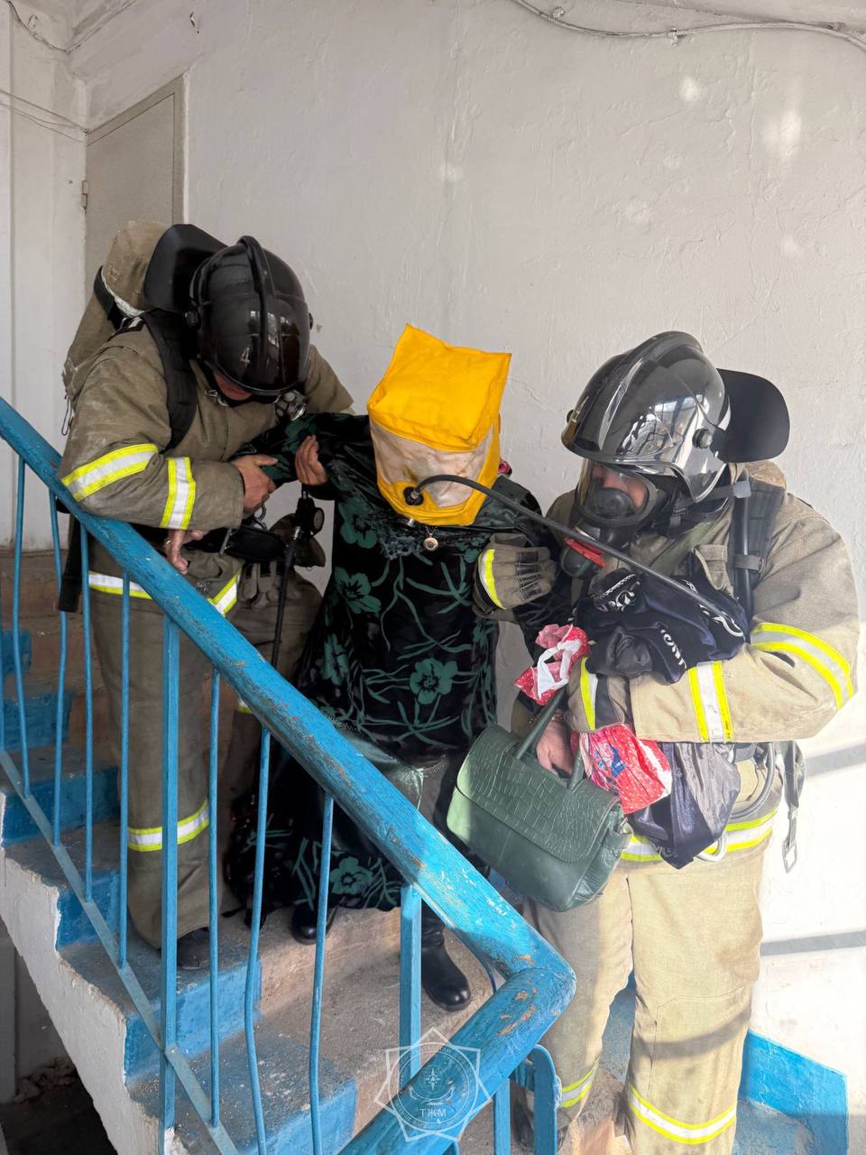 Arqalyqta órt shyqqan úıden 14 turǵyn evakýasııalandy