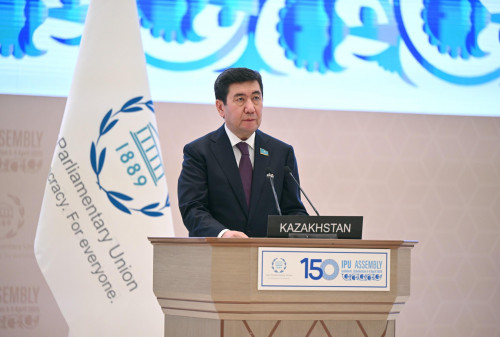 Májilis tóraǵasy Parlamentaralyq Odaqtyń 150-shi Assambleıasynda sóz sóıledi