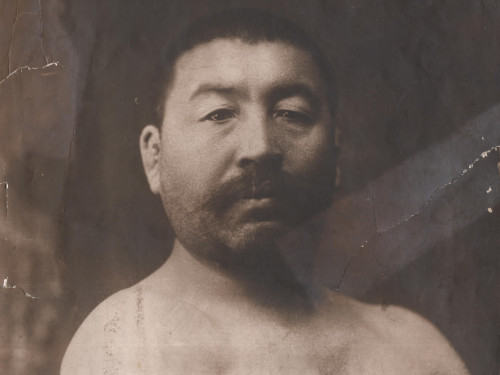 Qajymuqan Muńaıtpasulynyń týǵanyna 154 jyl toldy