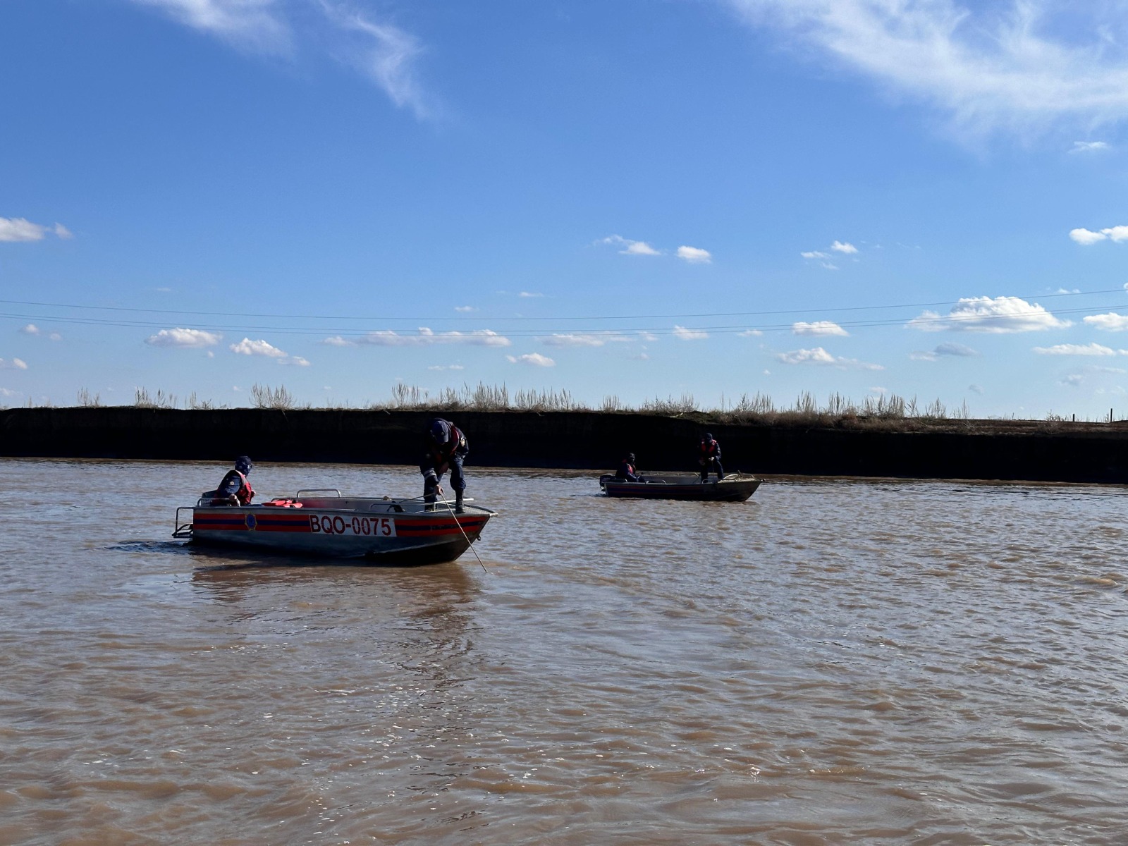 Atyraýda byltyr joǵalǵan boıjetken áli tabylǵan joq