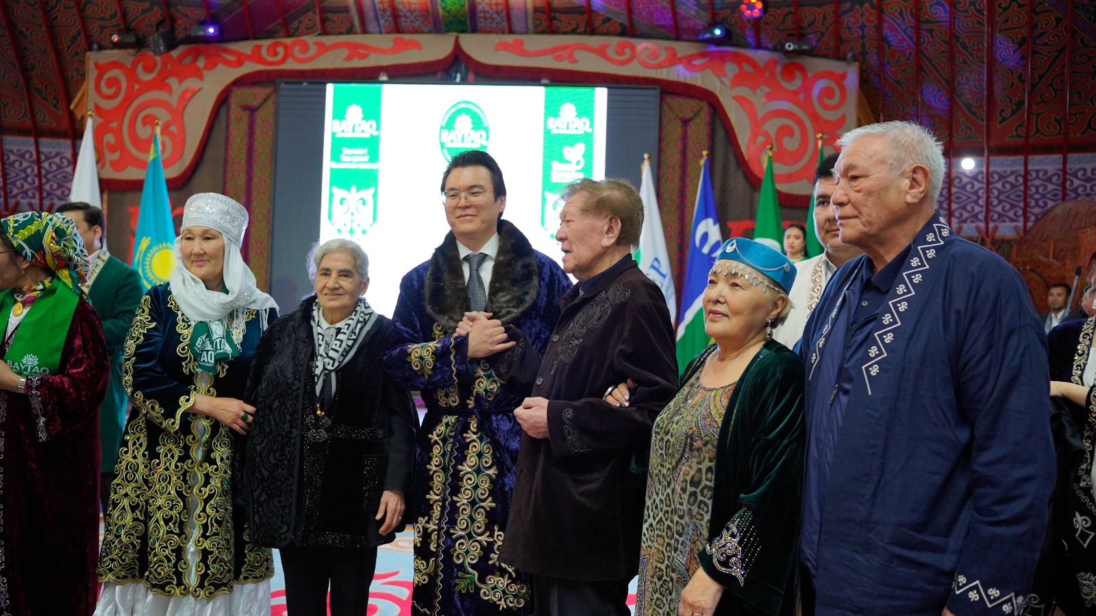 «Taza Qazaqstan»: Tabıǵattan bastalǵan tutas sana