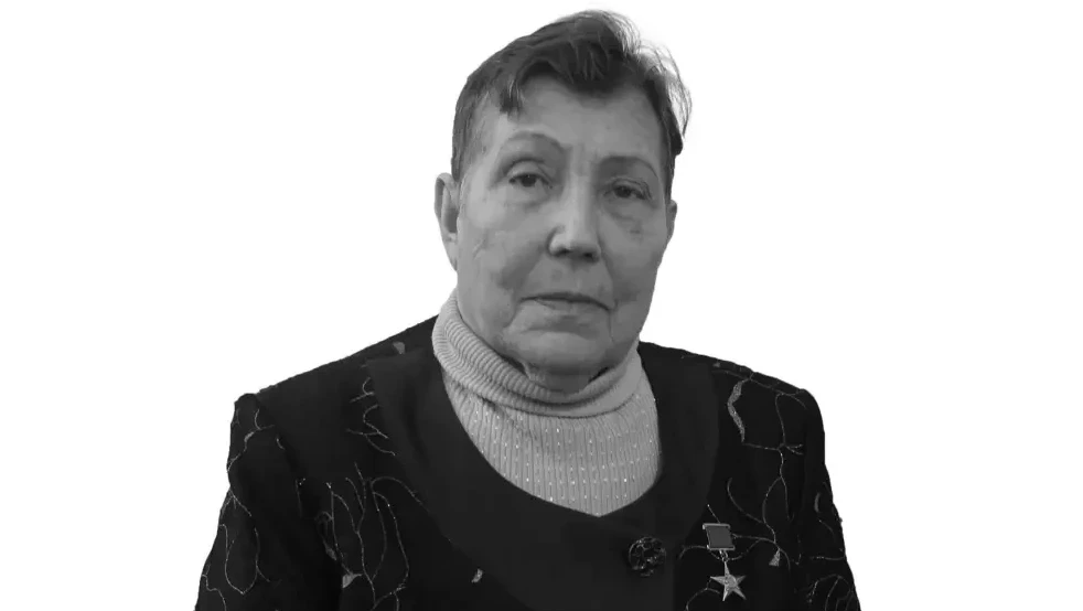 Prezıdent Vera Sıdorovanyń otbasyna kóńil aıtty