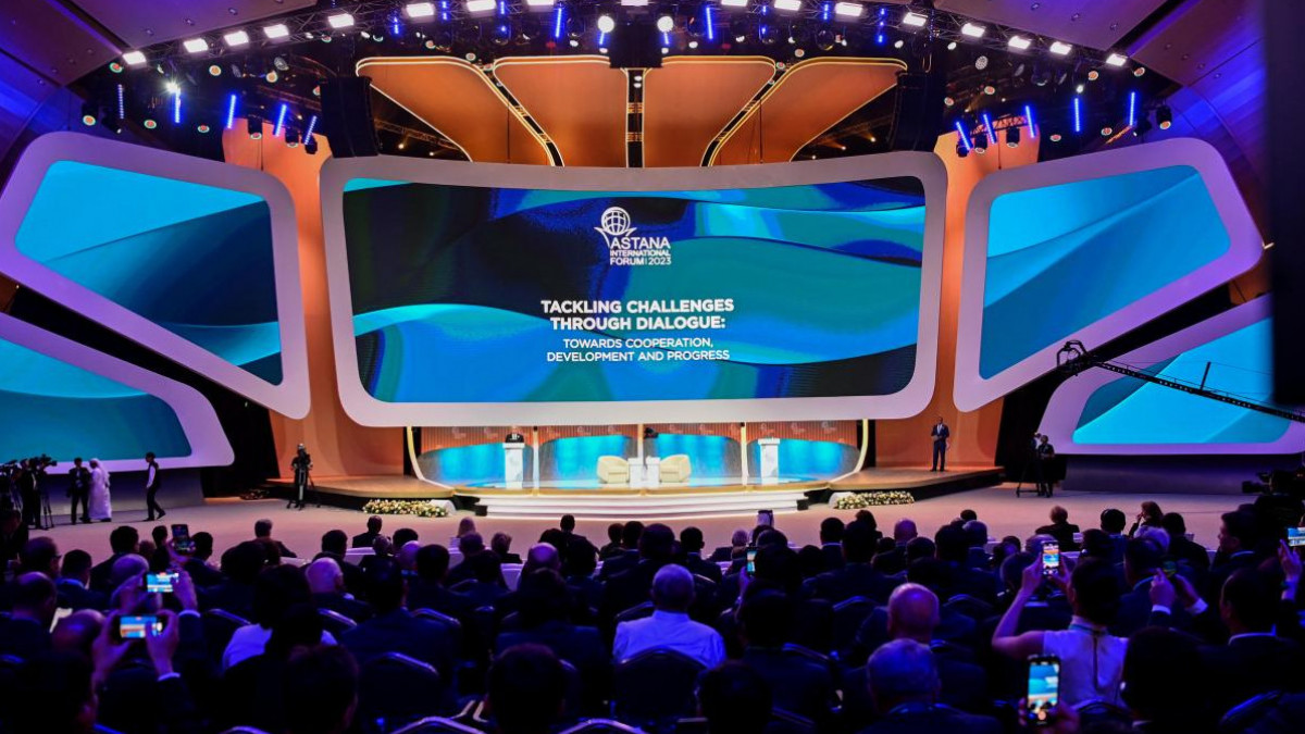 Astana halyqaralyq forýmy 2025 demeýshiler esebinen ótkiziledi