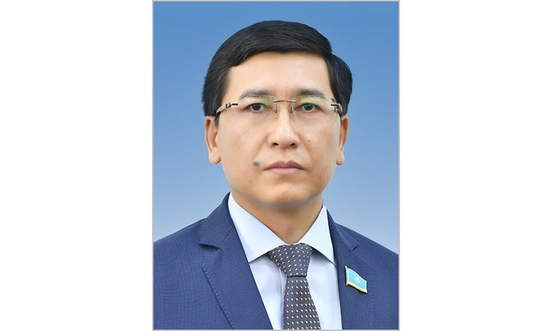 Kazınolarǵa salyq mólsherin batyl arttyrý kerek - depýtat