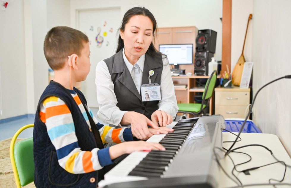 Mýzyka-terapııa máneri