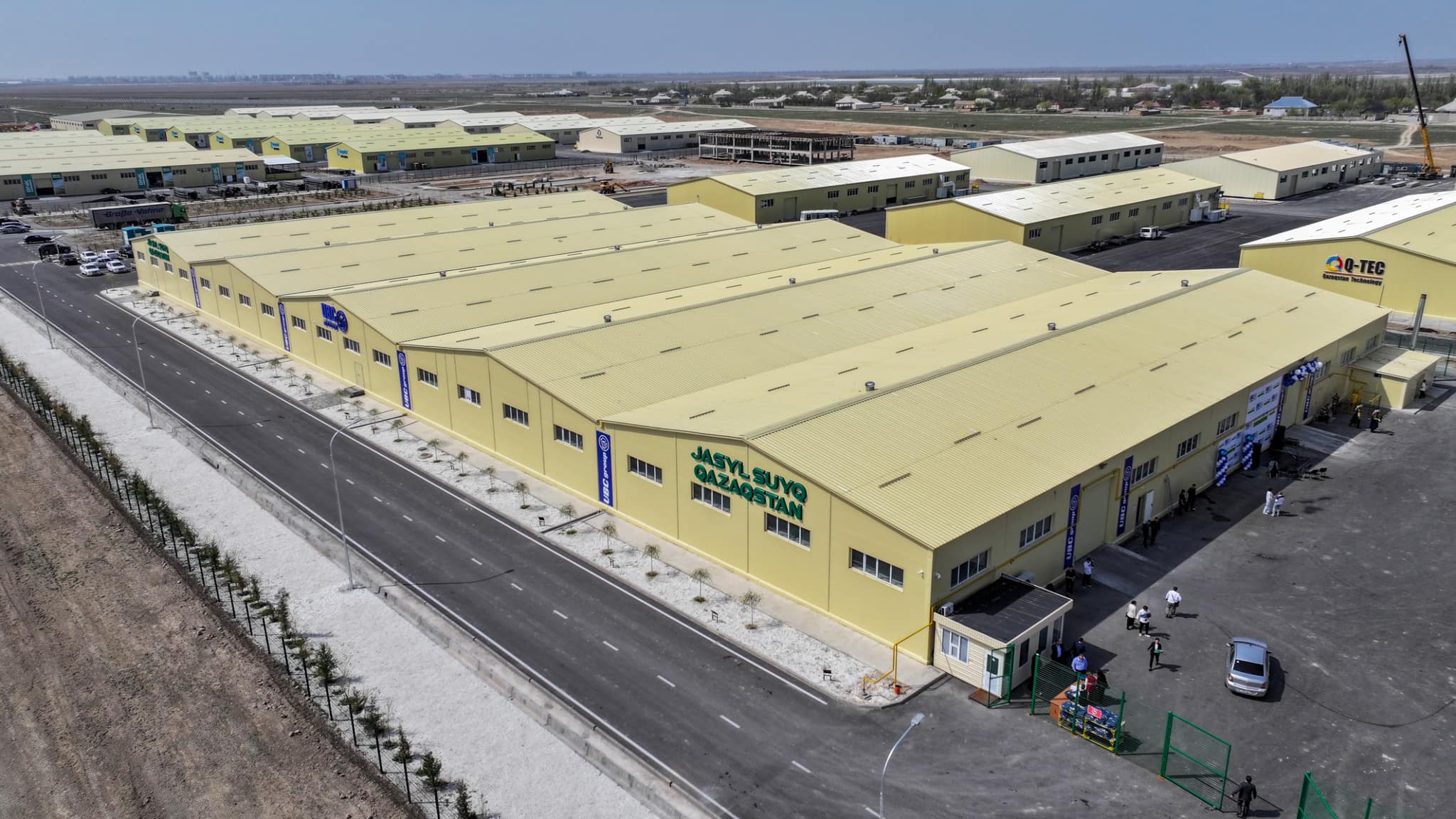 Tońazytqysh shyǵaratyn zaýyt iske qosyldy