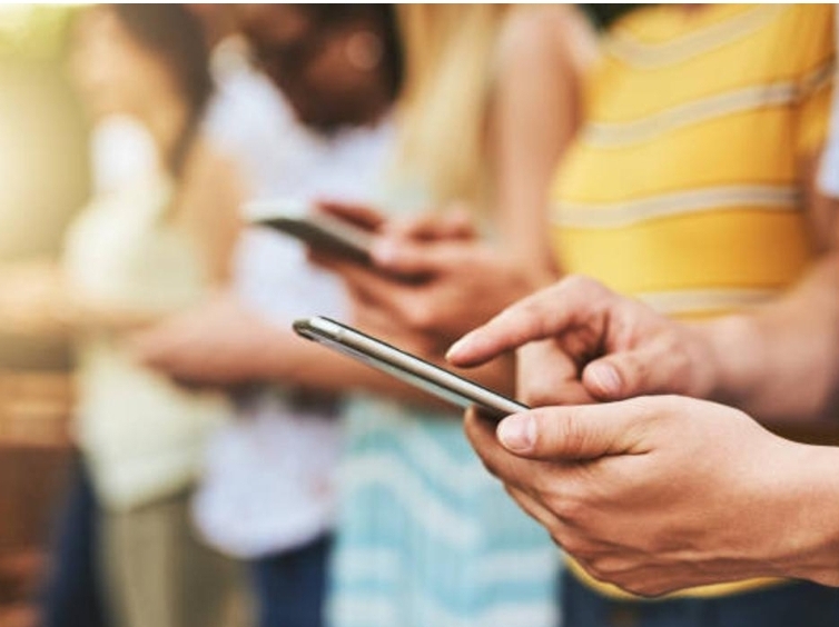 Almaty oblysynda qazaq tilin úıretetin Telegram-bot iske qosyldy