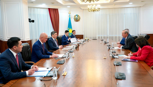 Bektenov Chevron basshysymen munaı salasynyń perspektıvalaryn talqylady