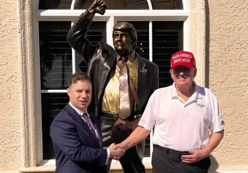 Donald Trampqa arnalǵan erekshe eskertkish ornatyldy