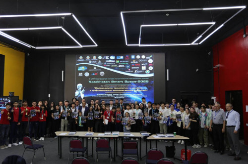 Ǵaryshtyq tehnologııalar baıqaýy ótti