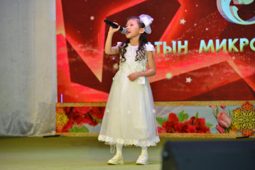 Qostanaıda jas ánshiler baıqaýy bastaldy