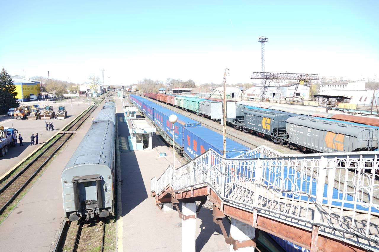 Batys Qazaqstan oblysynda tórt temirjol vokzalyn jańǵyrtý jumysy bastaldy