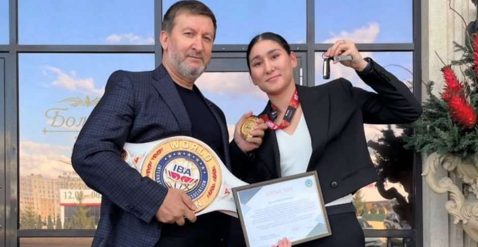 Qaraǵandyda álem chempıonyna kólik mingizdi