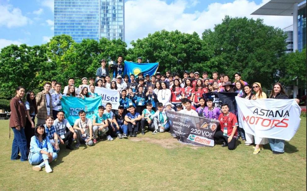 Robototehnıka jarysyna 7 komanda attandy