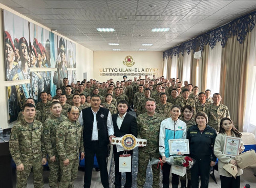 Azııa chempıony Aıda Ábikeeva ulandyqtarmen kezdesti