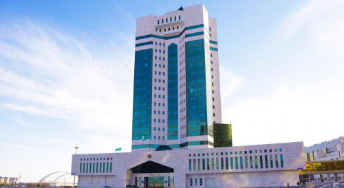 Zań men tártip ıdeologııasyn ilgeriletetin tujyrymdama bekitildi