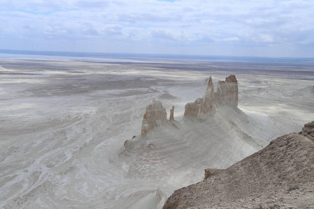 Mańǵystaýda Bozjyraǵa aparatyn avtojoldyń qurylysy bastaldy