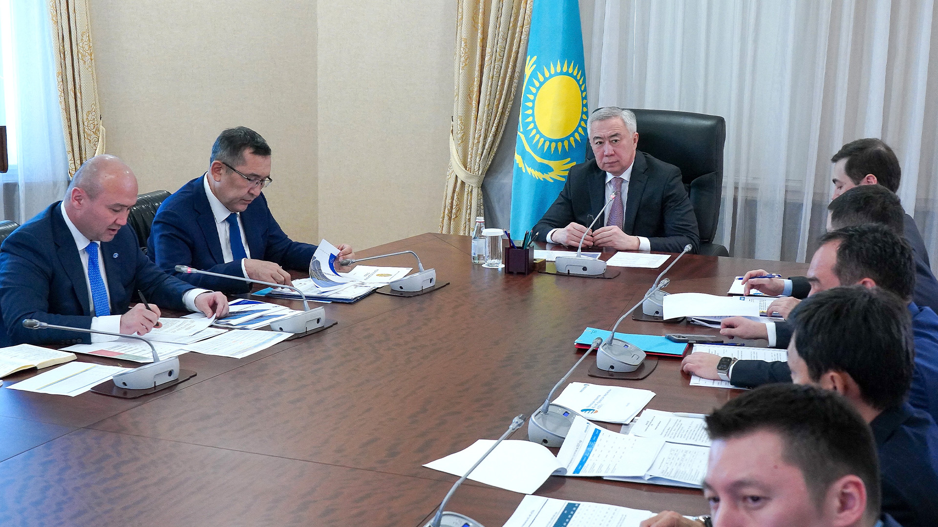 Júıeli jumystar jalǵasady