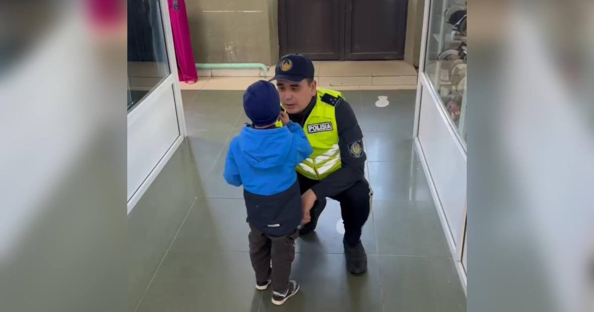 Kókshetaýda joǵalǵan bala anasyna tabystady