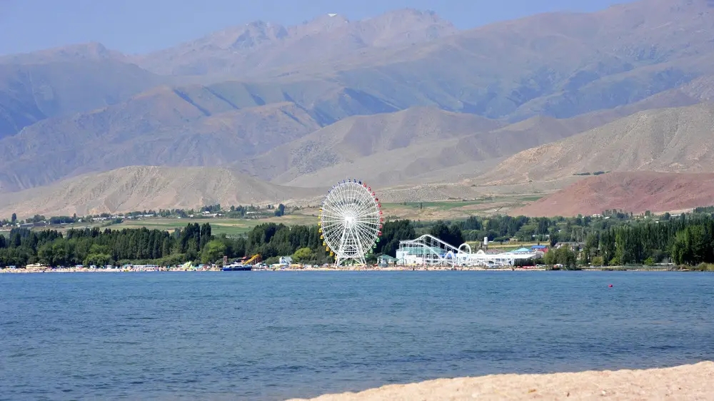 Ystyqkóldegi tórt pansıonat Qazaqstannyń ıeligine ótti