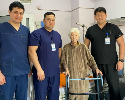 Almatylyq travmatologtar keıýanany qaıta aıaǵyna turǵyzdy