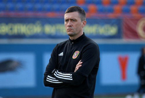 «Atyraý» fýtbol klýbynyń bas bapkeri qyzmetinen ketti