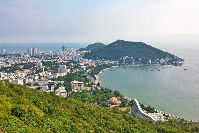 Ystambulda qýatty jer silkinisi tirkeldi