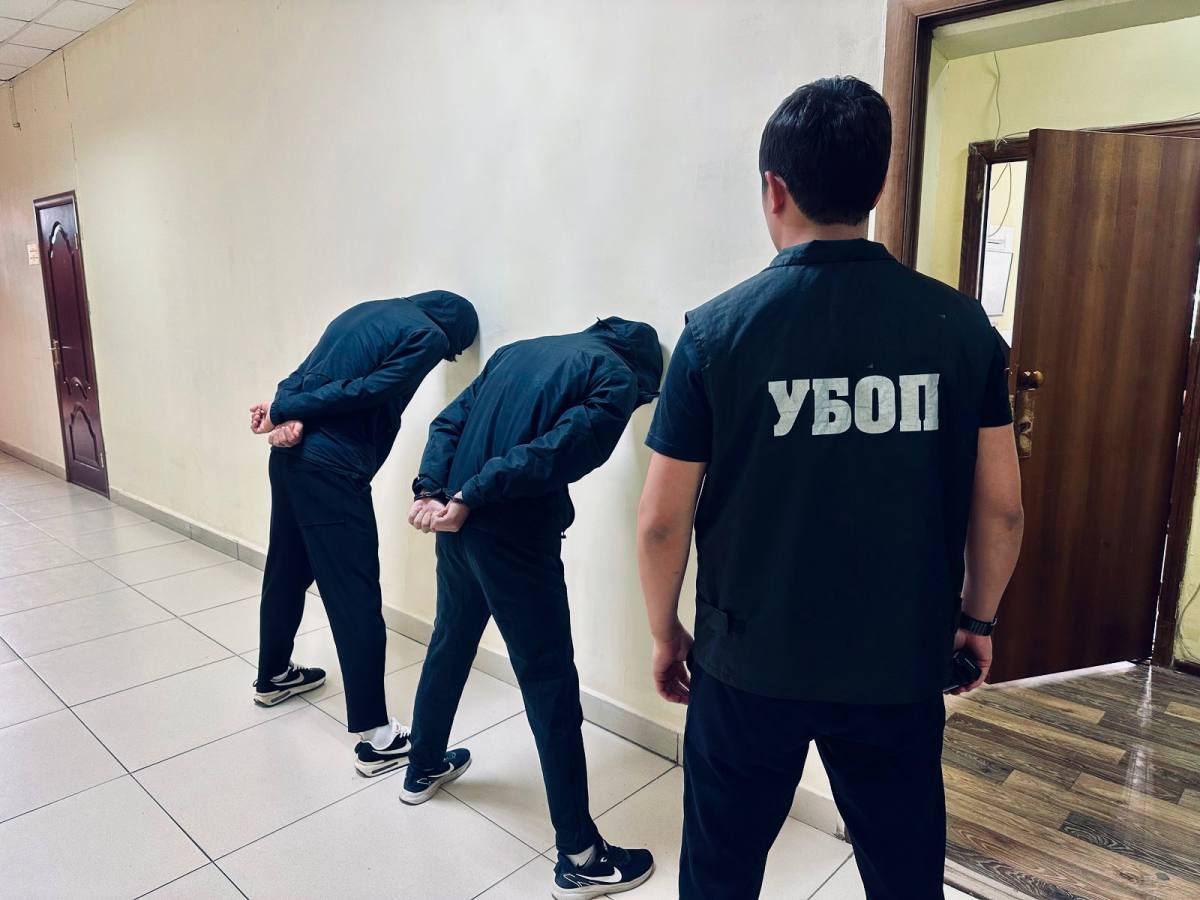 Qyzben tanysam dep bopsaǵa ushyrady