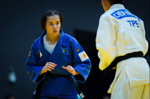 Dzıýdoshylar Azııa chempıonatynan eki qola medal jeńip aldy