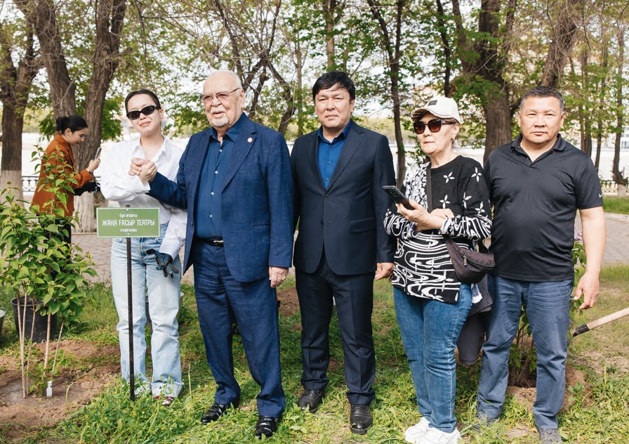 Ańyz akterdiń ataýly kósheti