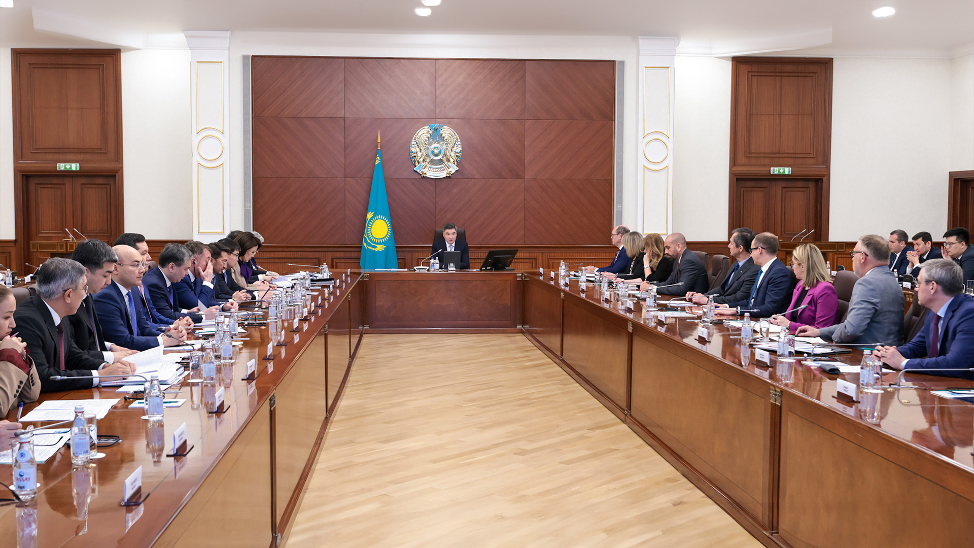 Investısııalyq ahýaldy jaqsartý talqylandy