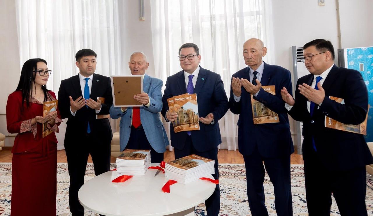  «Tekturmas» jýrnaly oqyrmanǵa jol tartty