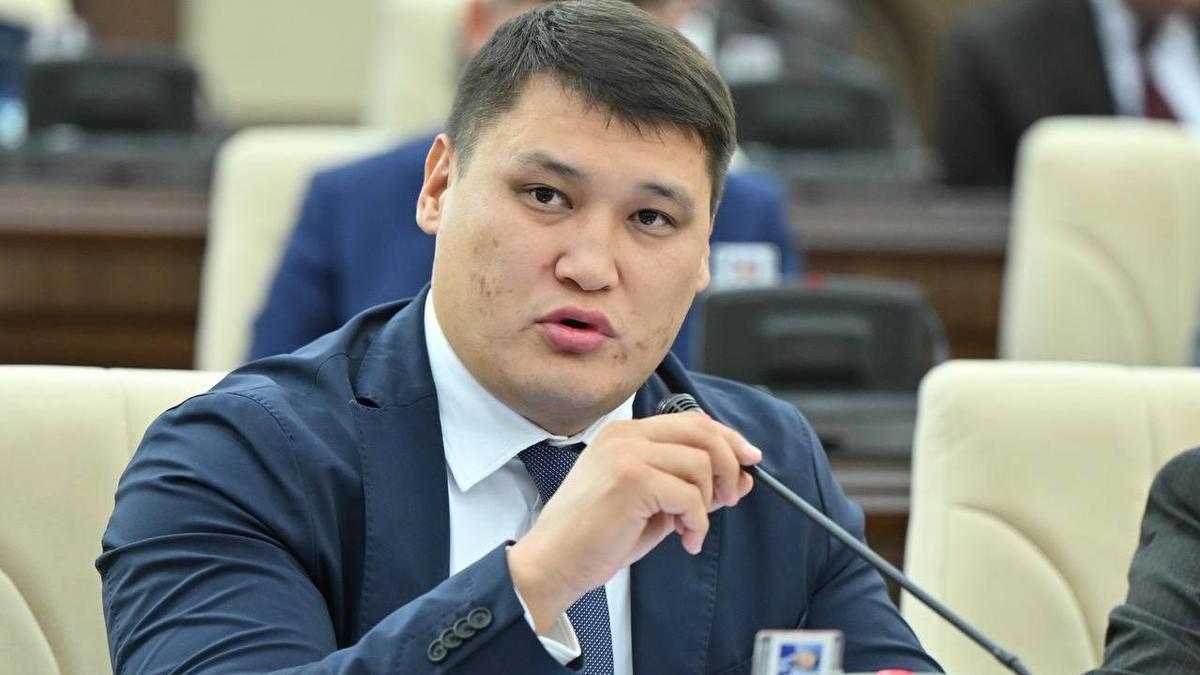 Mınıstr Rýslan Berdenovtiń jaǵdaıy týraly málimdedi