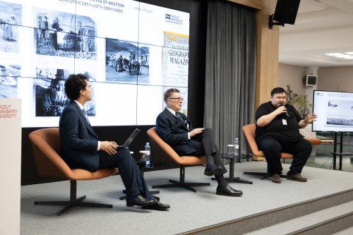 Astanada tarıhı kórme ótti