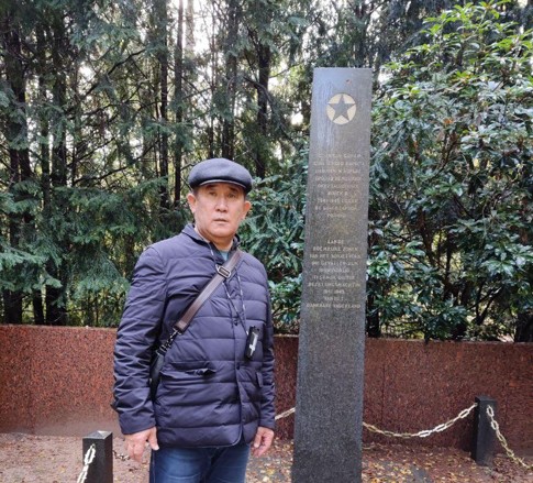 Azapty lagerden aman qalǵan