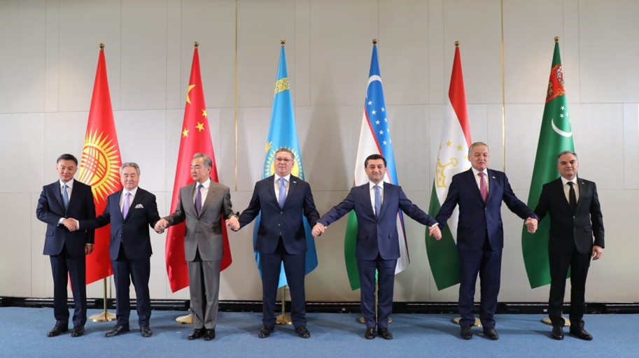 «Ortalyq Azııa – Qytaı» formatyndaǵy kezdesý