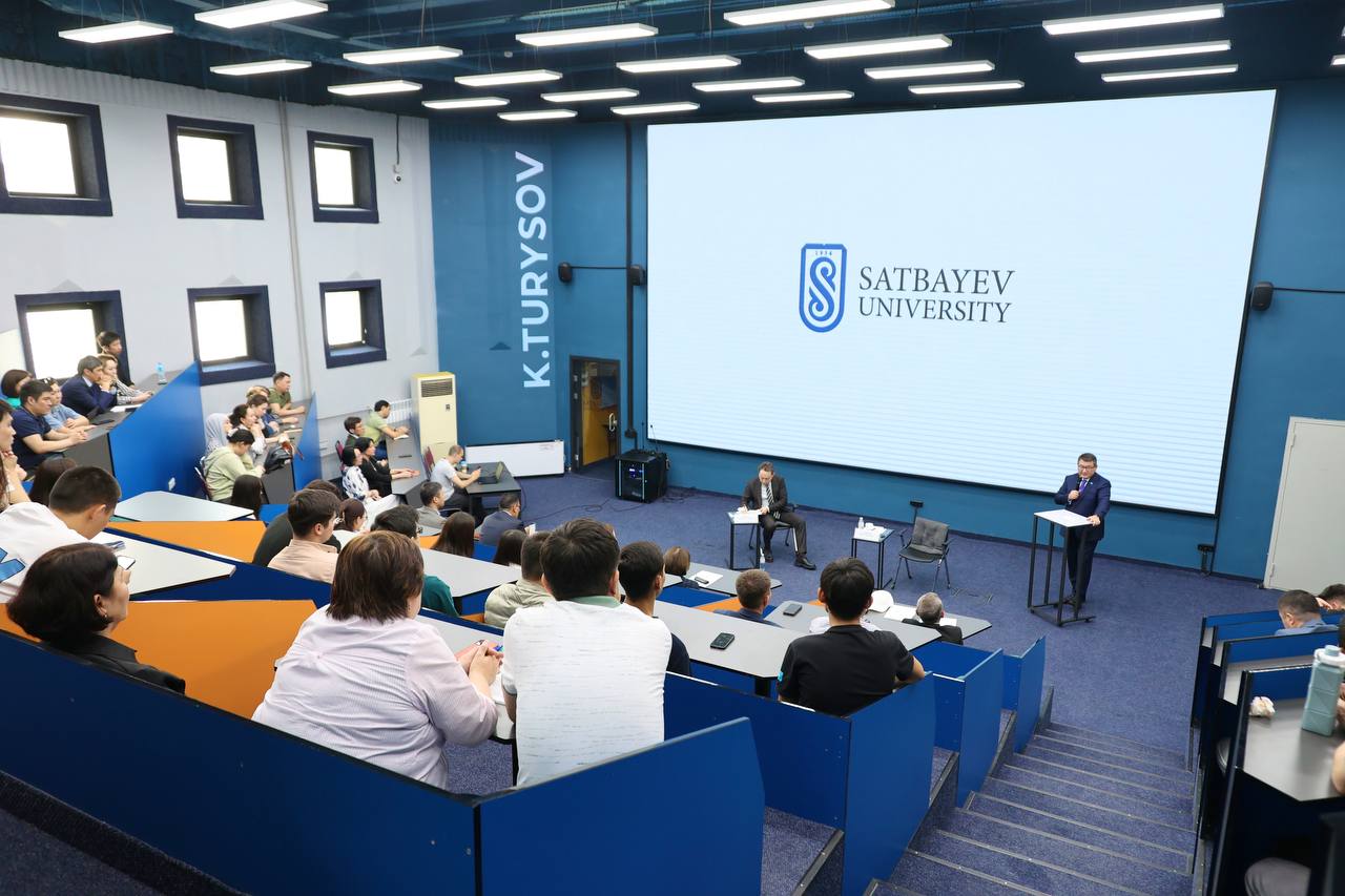 Bilim men ǵylymdy damytý máselesi talqylandy