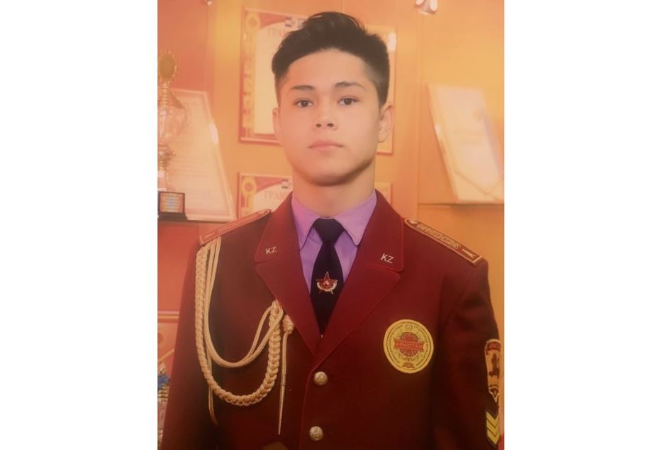 Bilimdi jas ofıser – el qorǵany