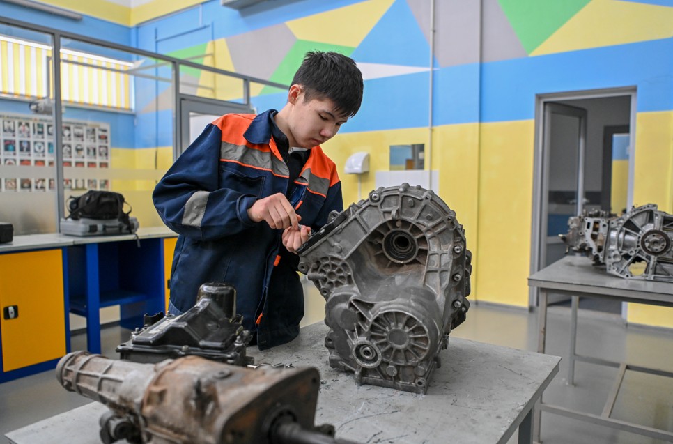 Teorııa men tájirıbe toǵysy