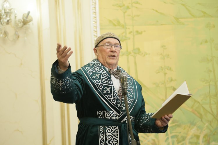 «Memleket múddesine qyzmet etýimiz kerek»