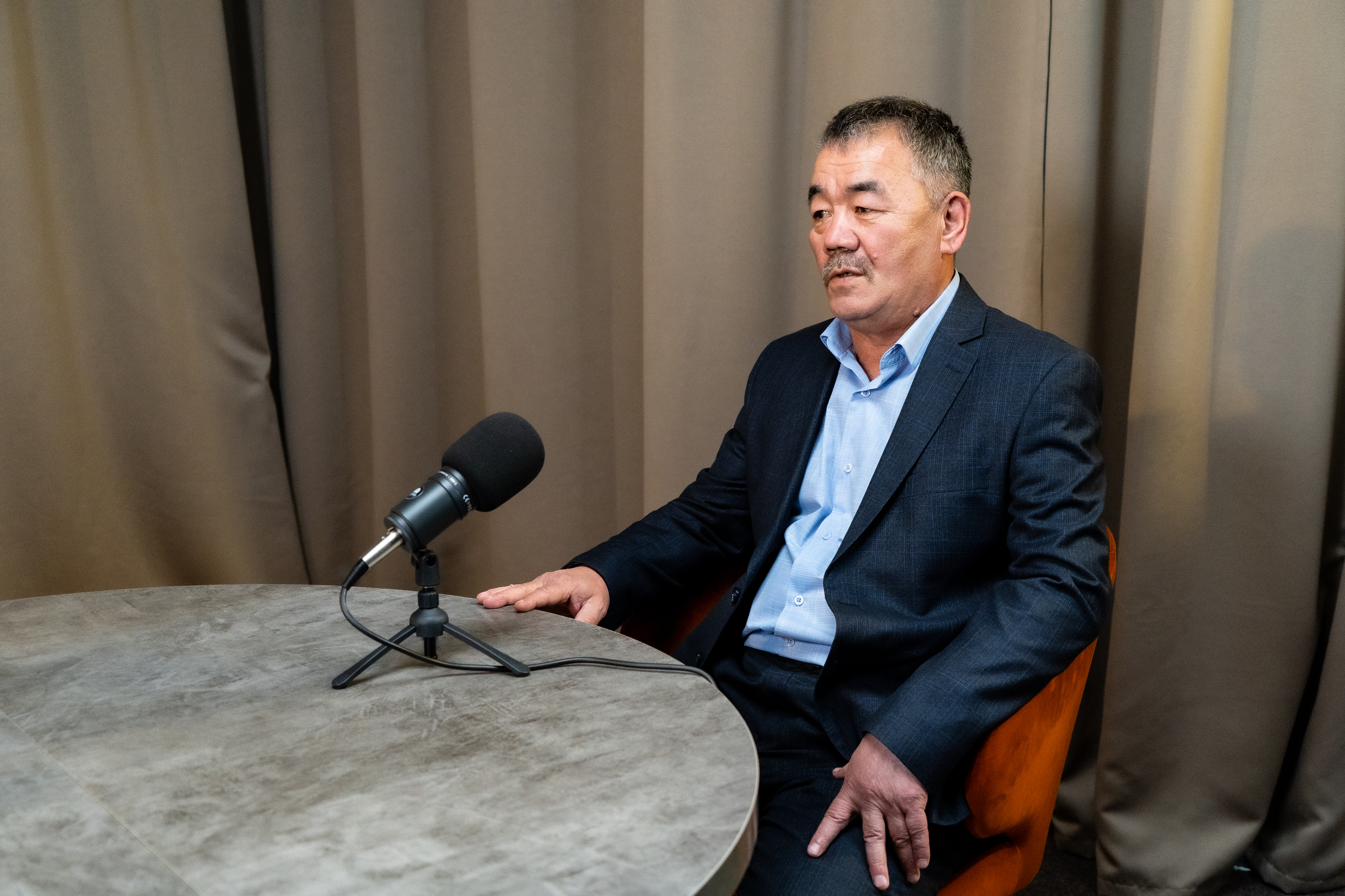 Bırjalyq saýdadaǵy qazaq tili – quqyq pa, álde erekshelik pe?