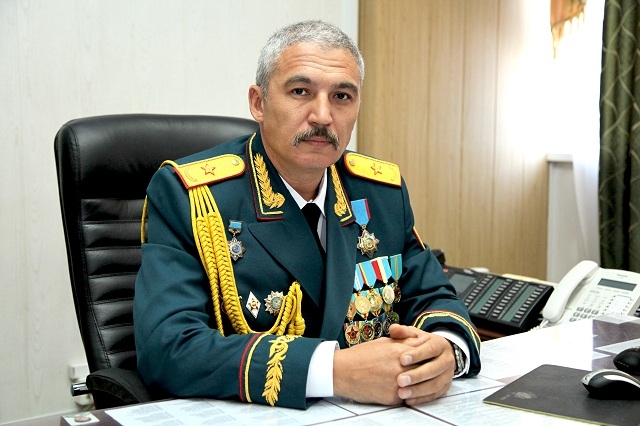 Rýslan JAQSYLYQOV: Biz álemdik standartqa saı ásker jasaqtadyq