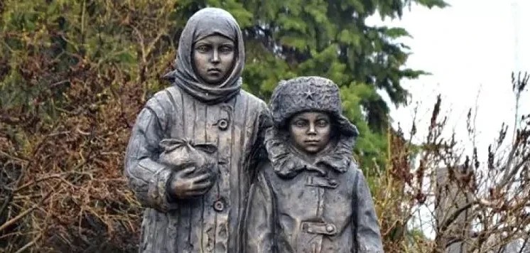 Biz soǵysty kórgen joqpyz, biraq...