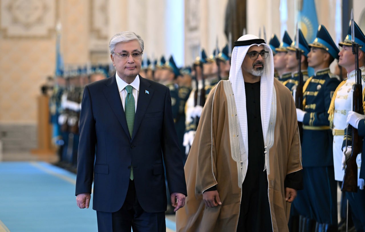 BAÁ Taq muragerin saltanatty qarsy alý rásimi ótti