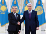 Prezıdent  Qýanysh Sultanovqa «Otan» ordenin tabystady