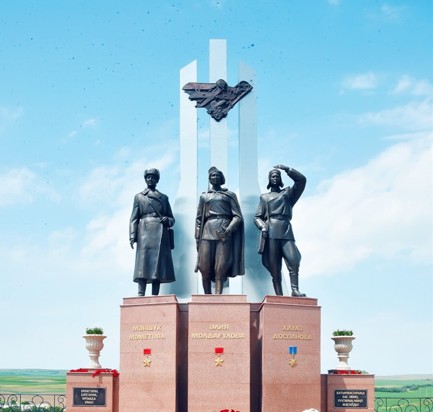 Mánshúk, Álııa, Hıýaz... Qazyǵurtta