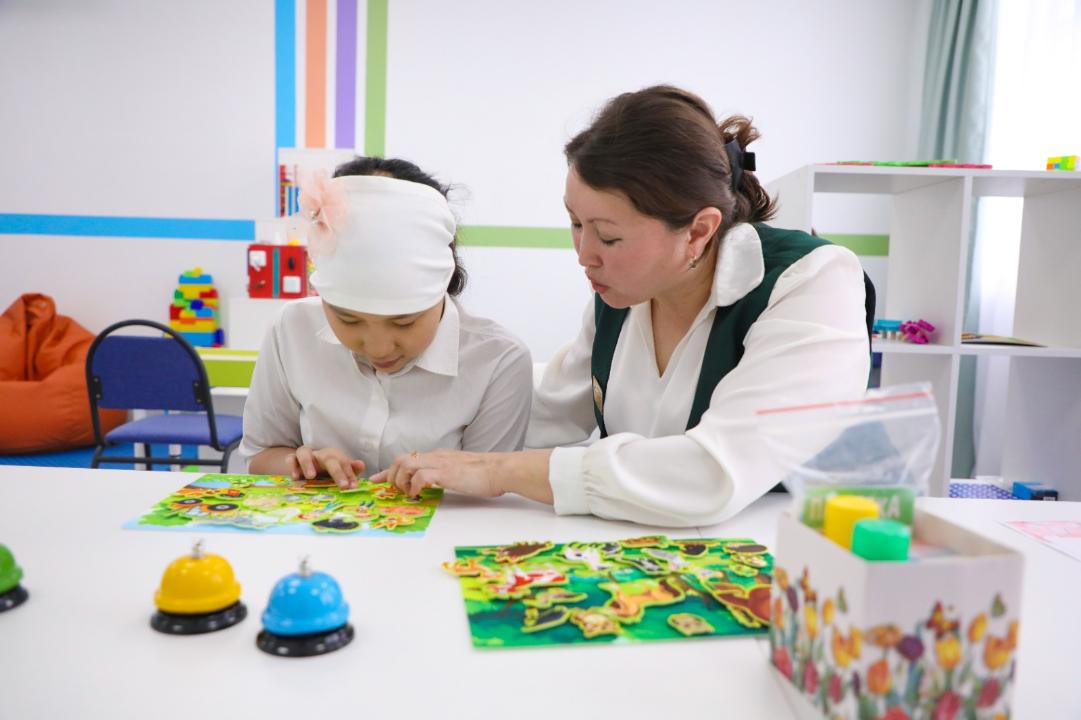 Kedergisiz keleshek kezek kúttirmeıdi