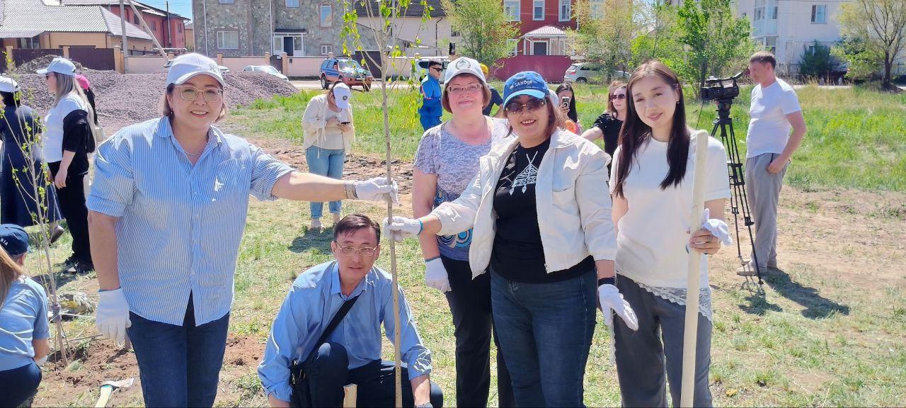 Elimizde «Otbasy aǵashy» aksııasy ótti