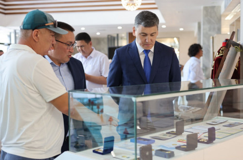 Túrkistanda «Maqamy bólek Marhabat Baıǵut» halyqaralyq sımpozıýmy ótti