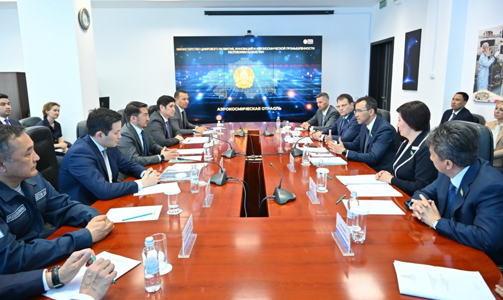 Ǵaryshty ıgerý strategııalyq mańyzǵa ıe